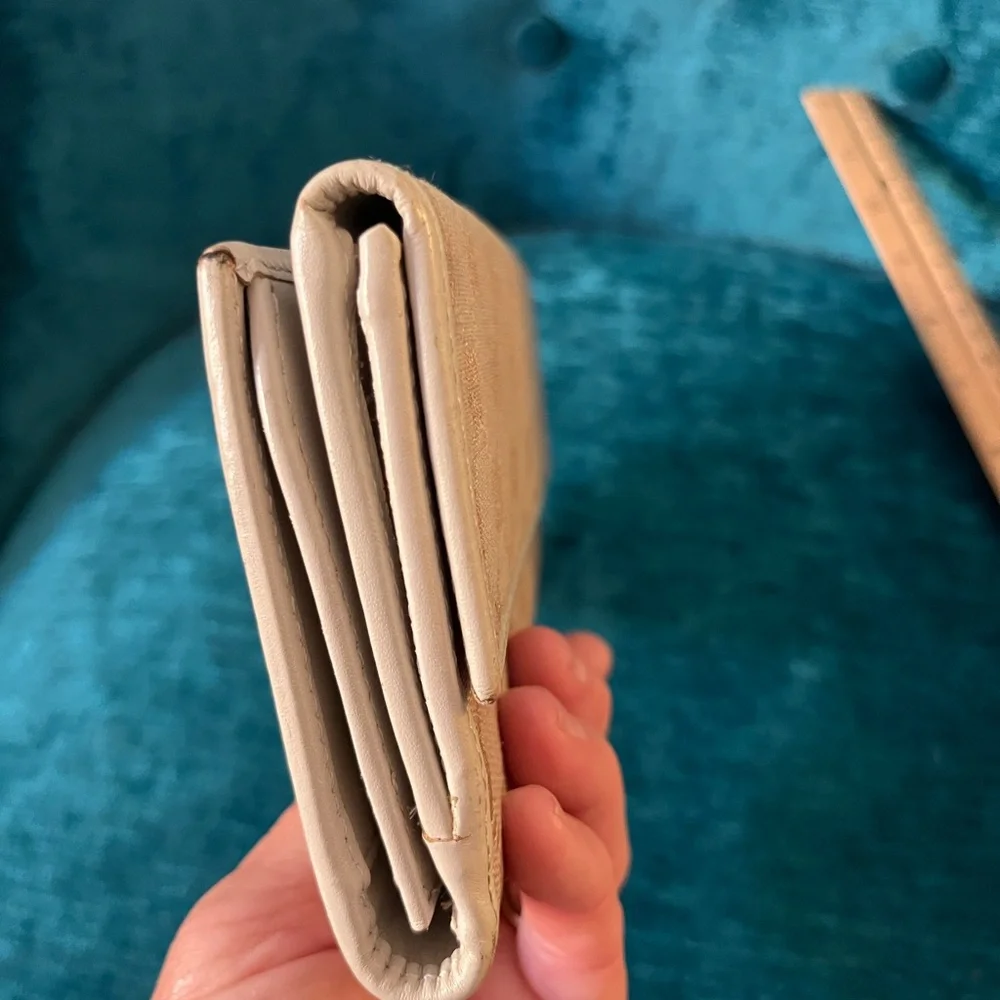 GG Look a like Beige Wallet with Green and Red Stripe with Genuine Leather trim - Picture 9 of 13